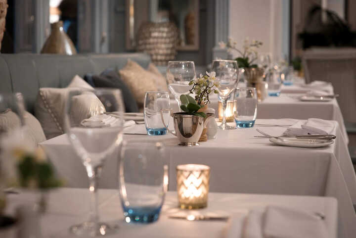 A Taste of Lyme Bay: Seasonal Dining & Sea-View Lunches in Dorset