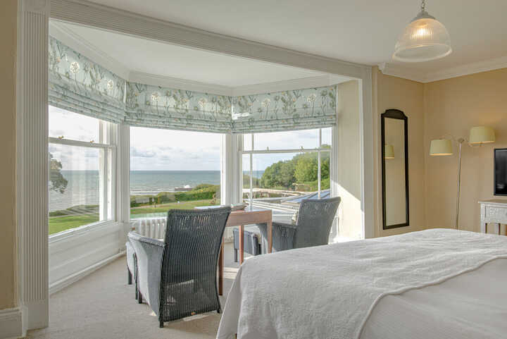 A Hidden Coastal Retreat in Dorset: Why the Alexandra Is Lyme Bay’s Best-Kept Secret